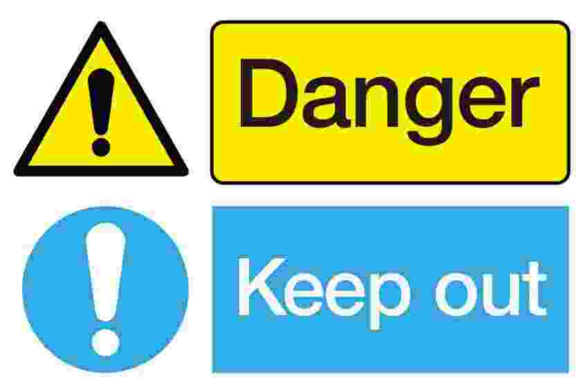 IMPA:333112 组合标识 Combination Ship Safety Sign