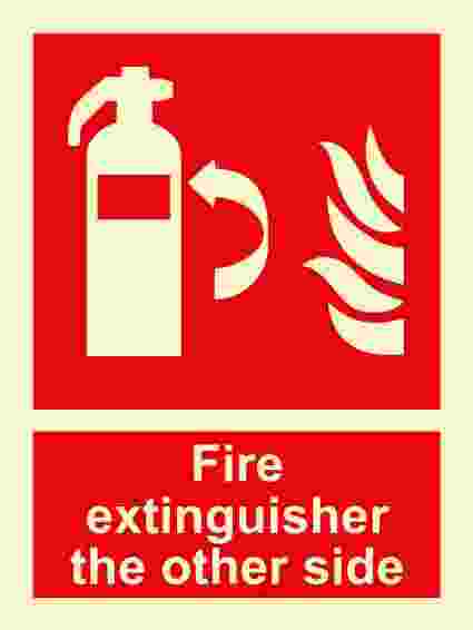 IMPA:336437 消防设备 Fire Fighting Ship Safety Sign